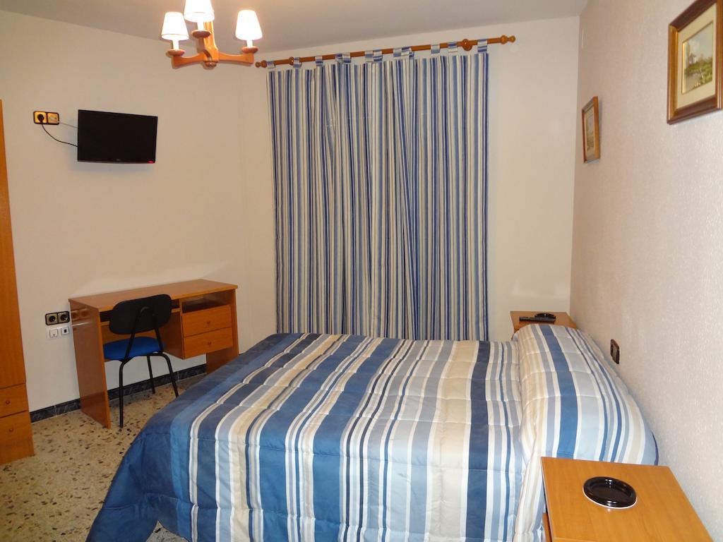 Hostal San Pedro Sanlúcar la Mayor Exteriér fotografie