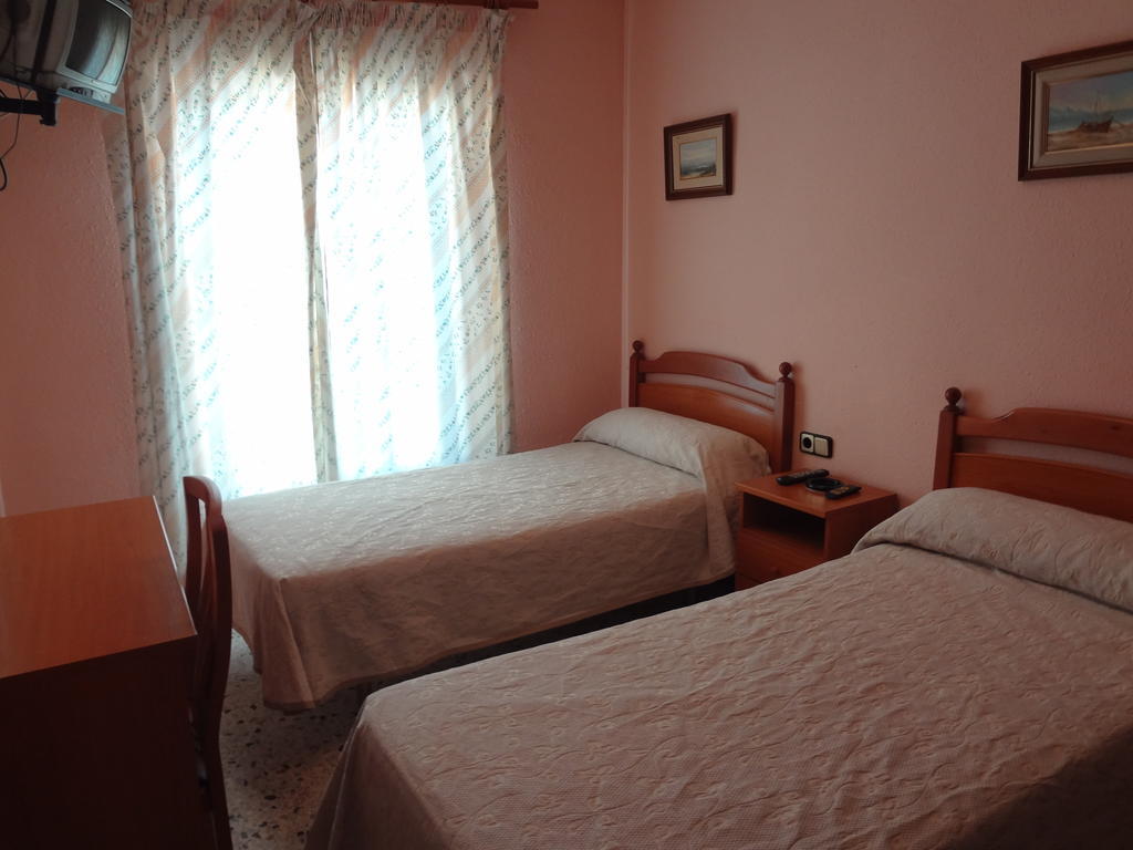 Hostal San Pedro Sanlúcar la Mayor Pokoj fotografie